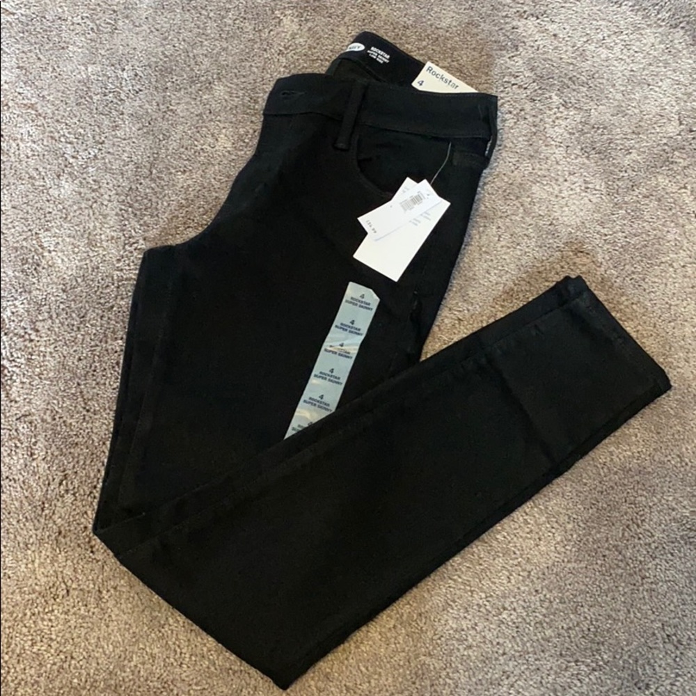 Black low rise skinny jeans